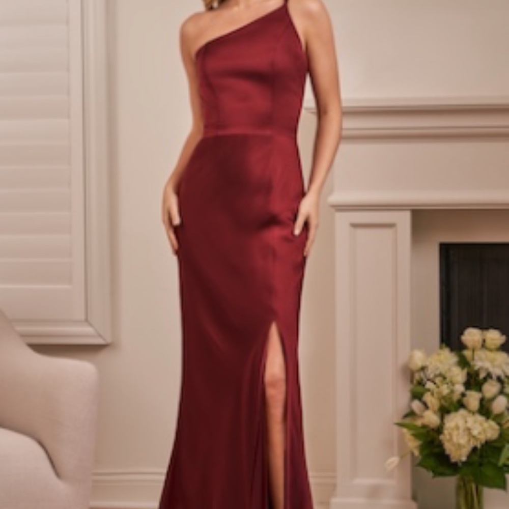 Jasmine Bridesmaid/Formal Gown